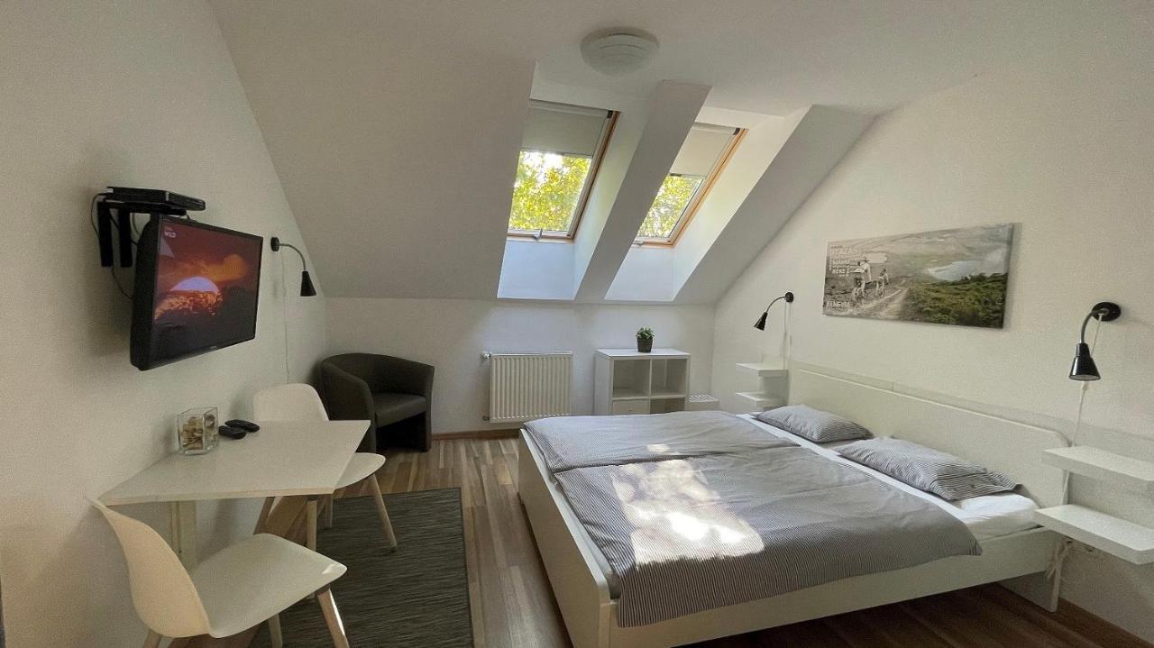 Benevia Apartments Печ Экстерьер фото